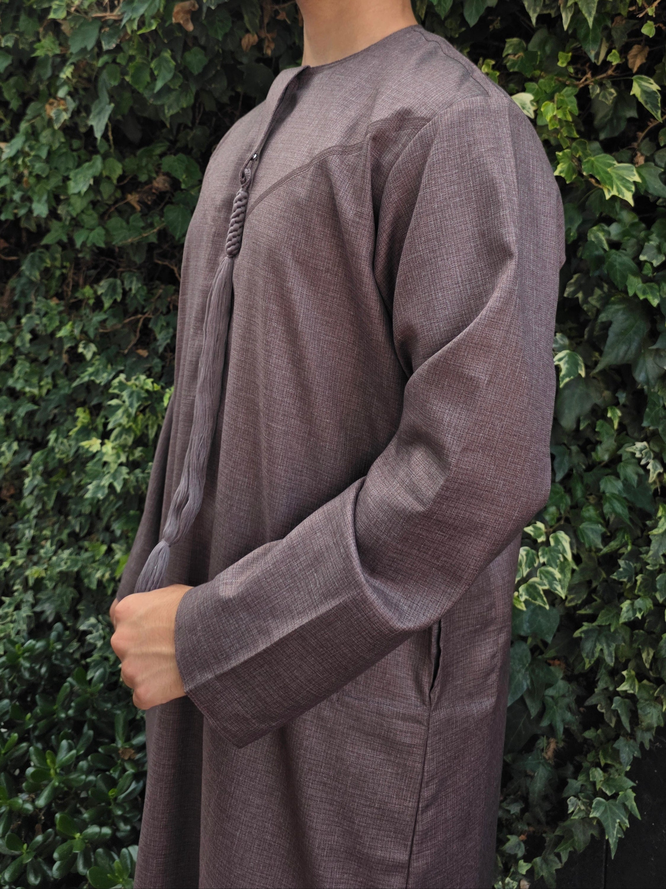 Truffle Premium Emirati Thobe