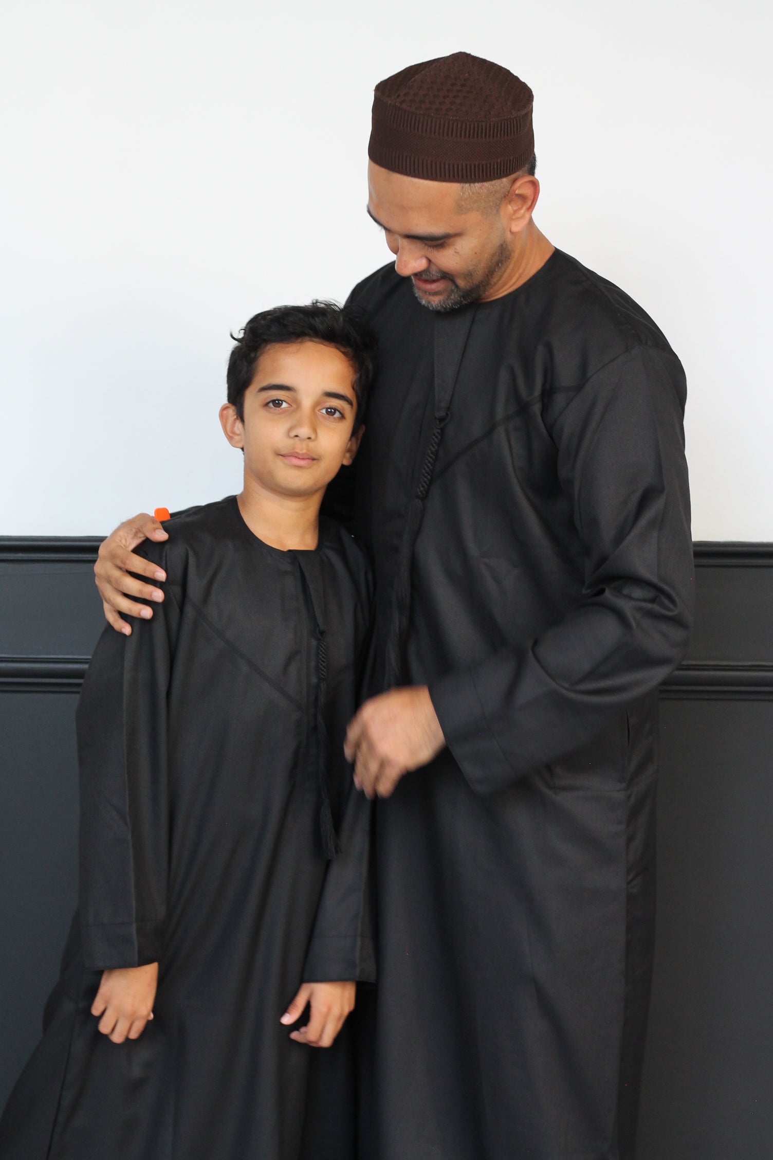 Kids Obsidian Black Deluxe Emirati Thobe