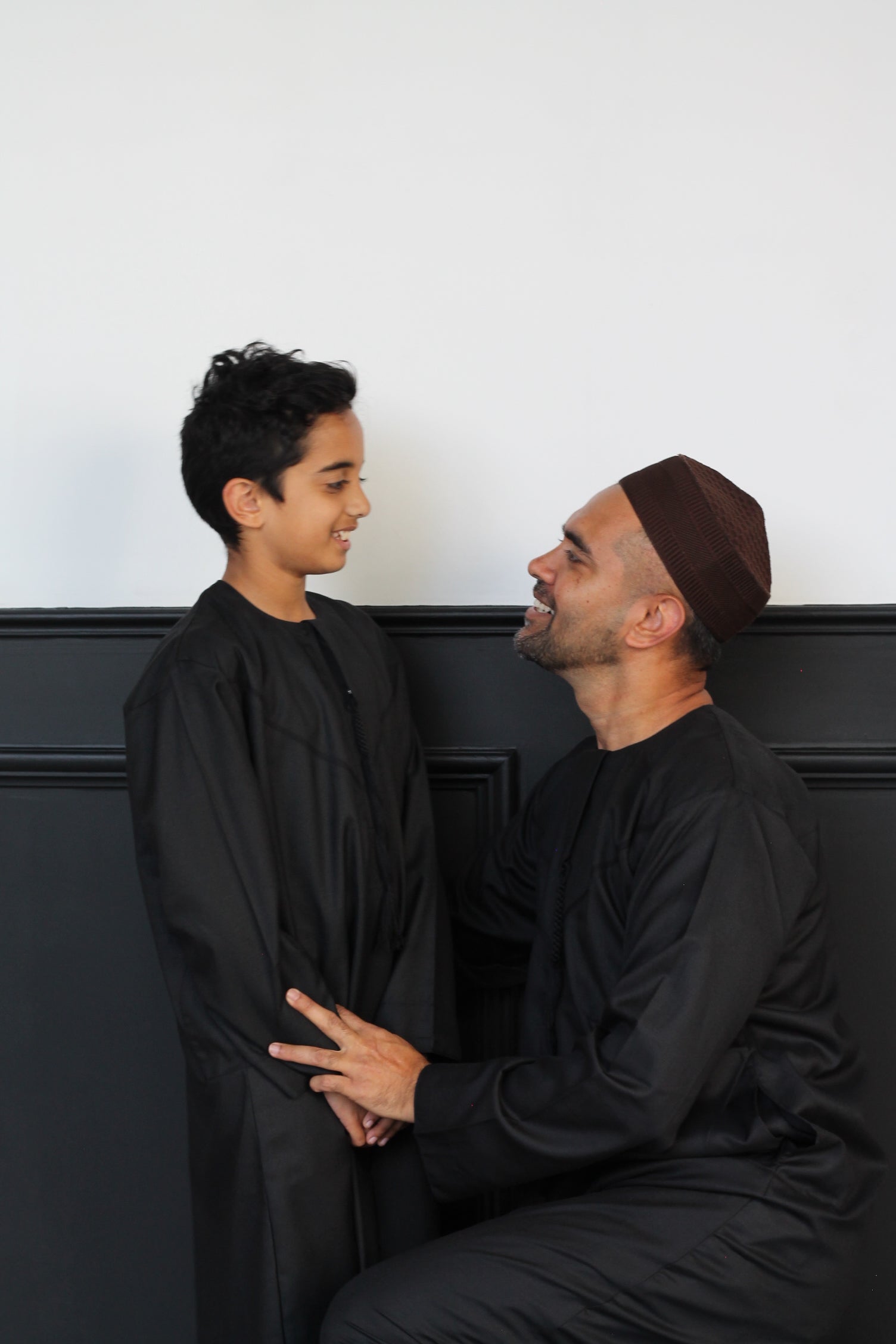 Kids Obsidian Black Deluxe Emirati Thobe