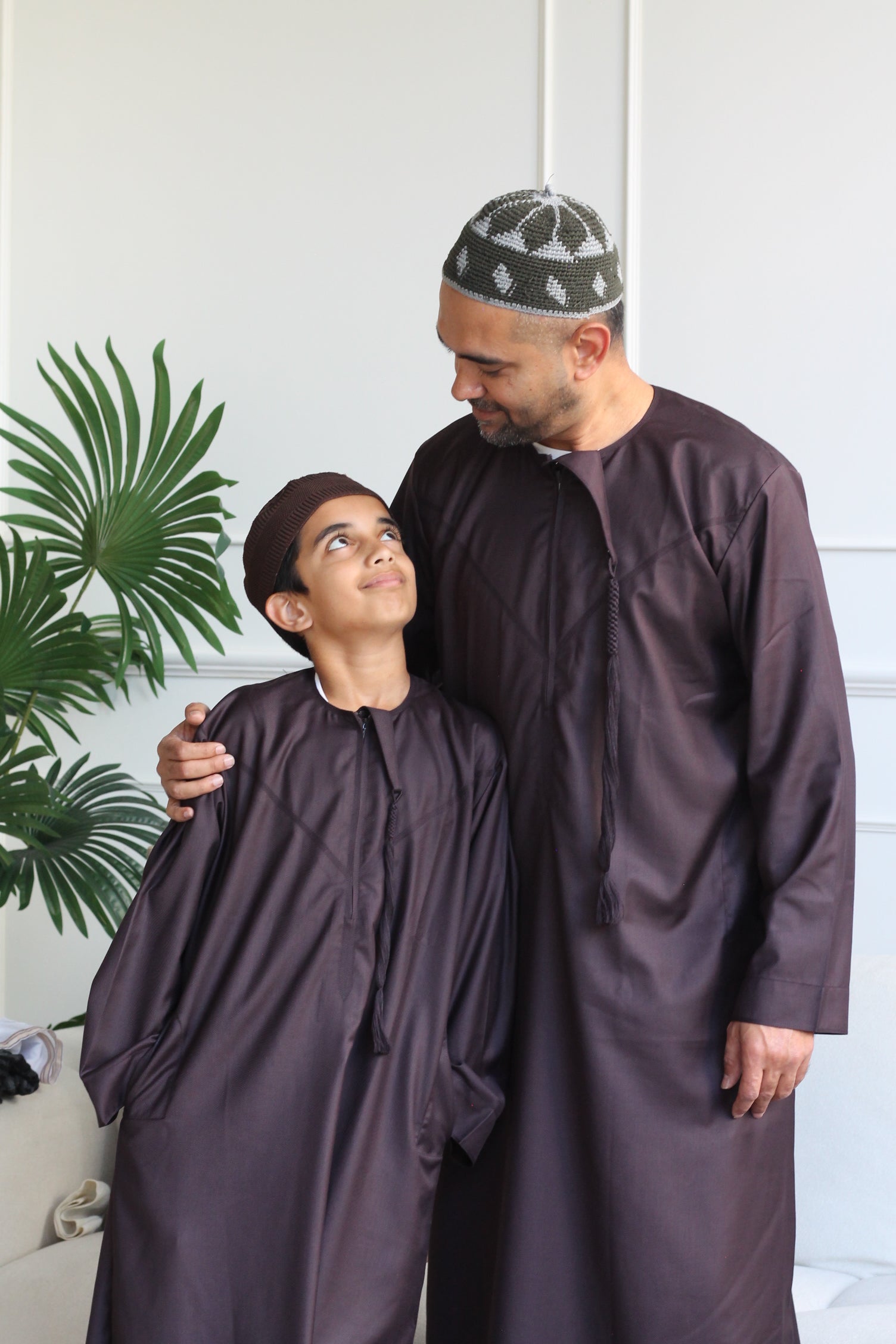 Chocolate Brown Deluxe Emirati Thobe
